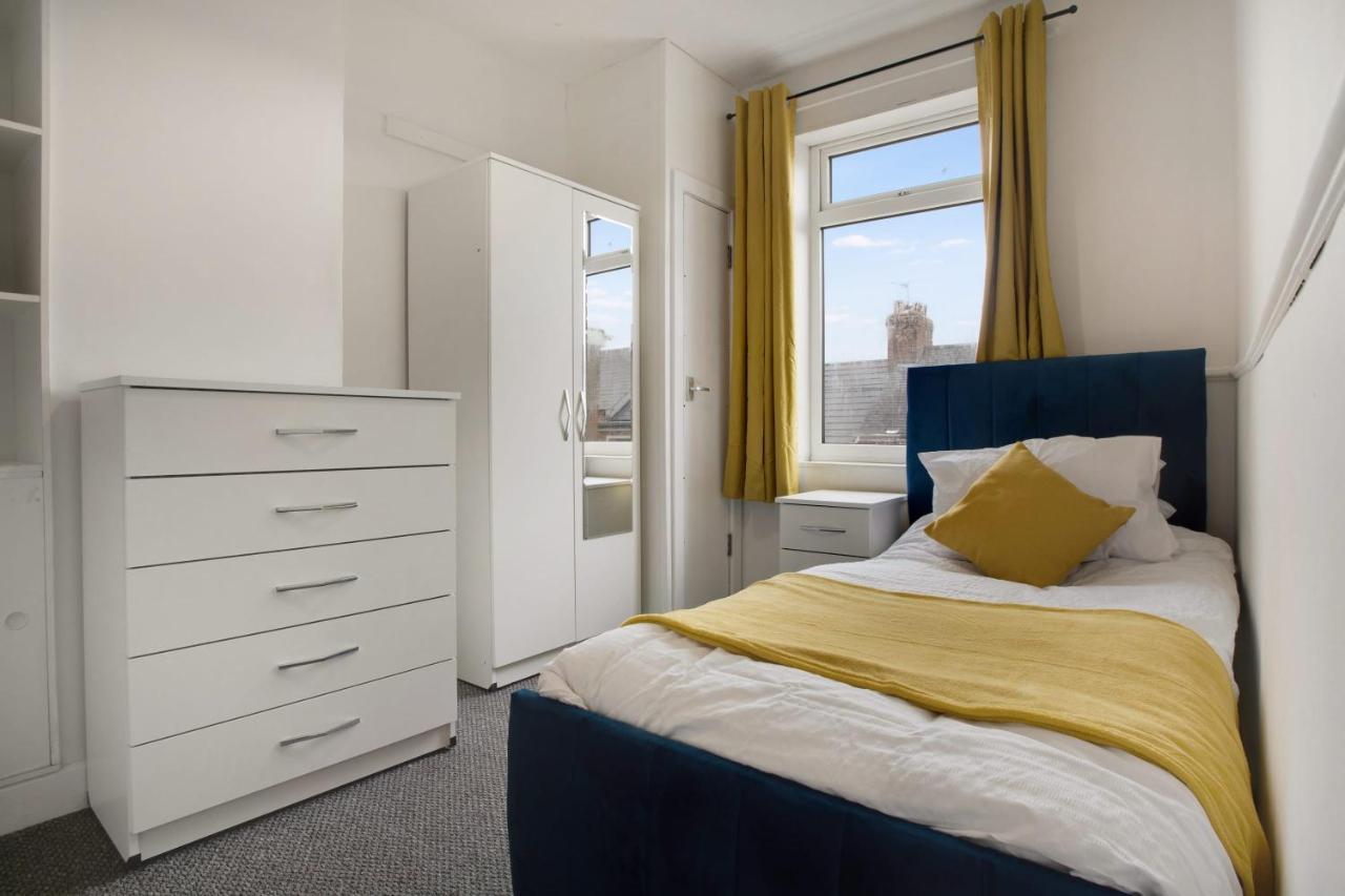 Freshly Renovated, Feels Like Home, Sleeps 3 チェスター・ル・ストリート エクステリア 写真